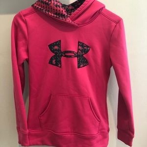 youth medium, girls pink Under Armour sweatshirt